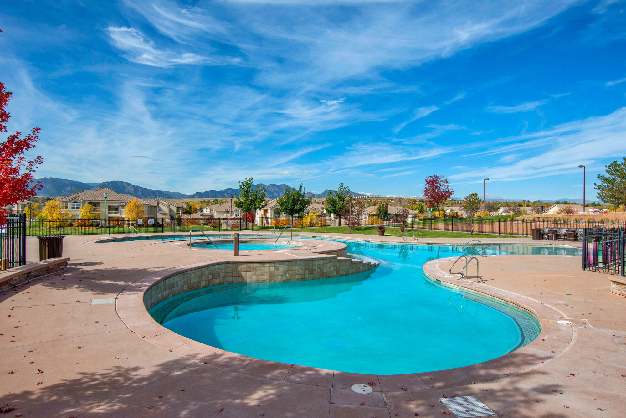 Pool with deck seating